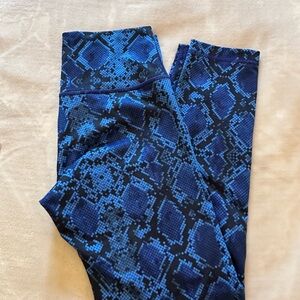 LULULEMON blue Snake Print Leggings